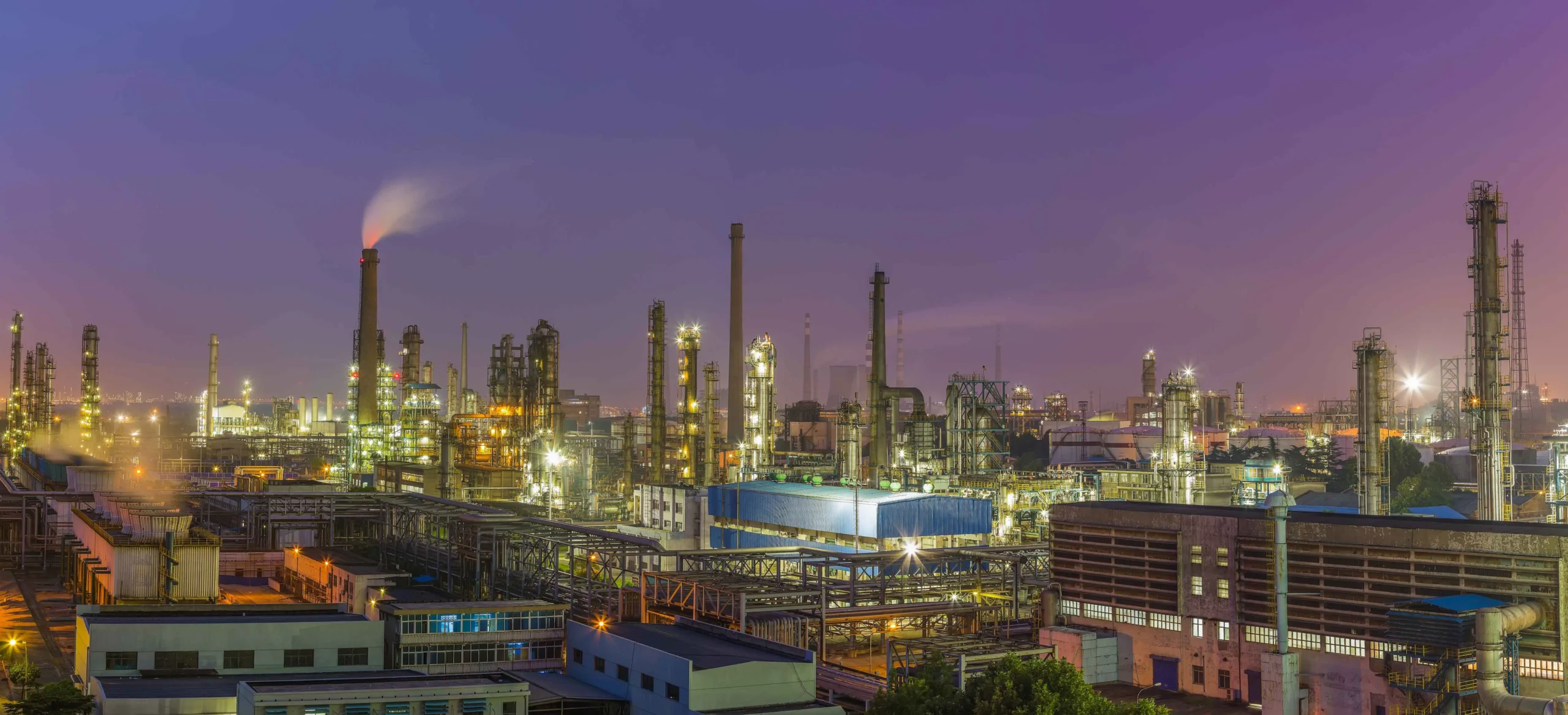 Greenlano high-tech laboratory and clean chemical production facility showcasing precision quality control