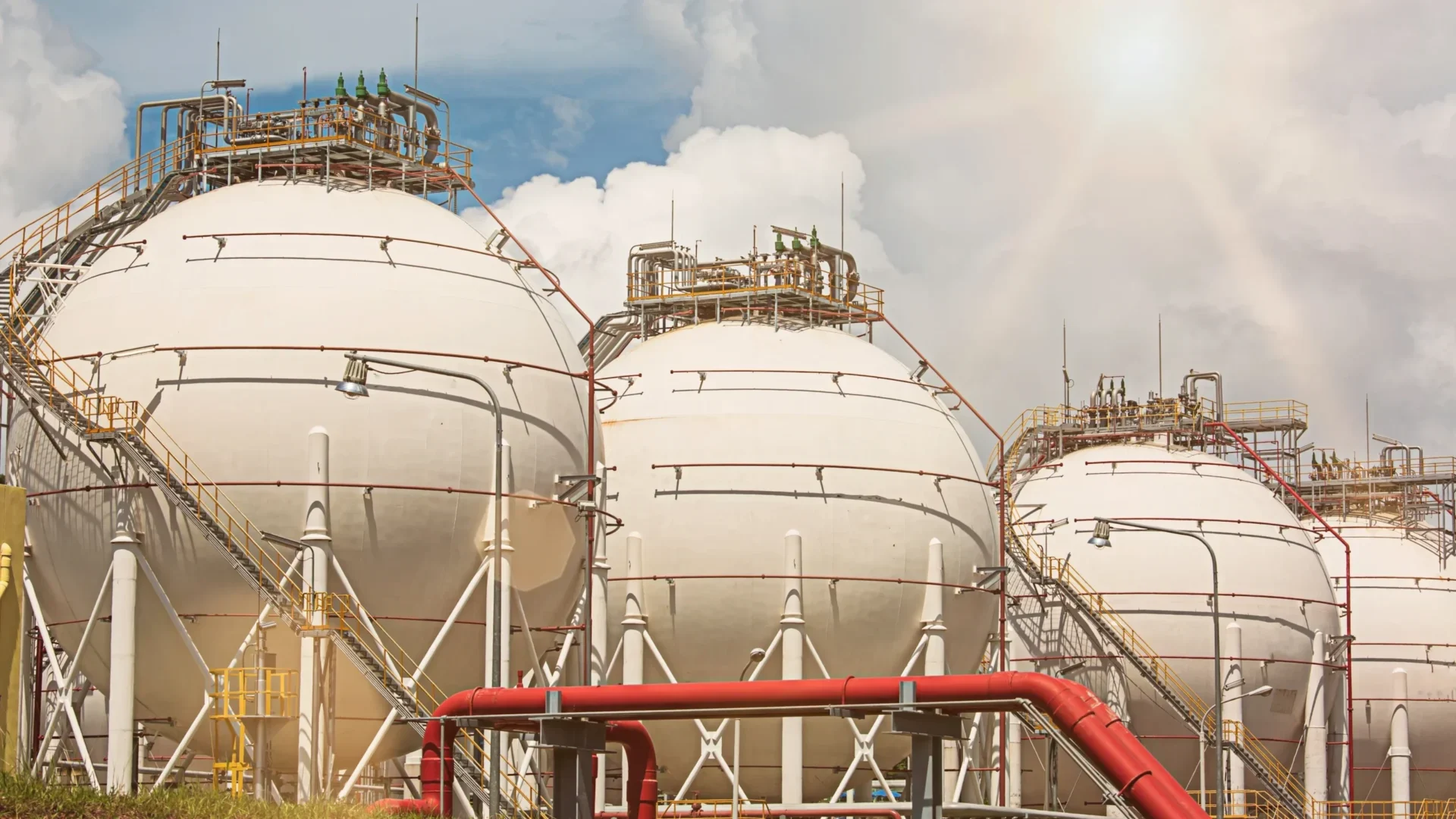 Business professionals collaborating on inquiry process